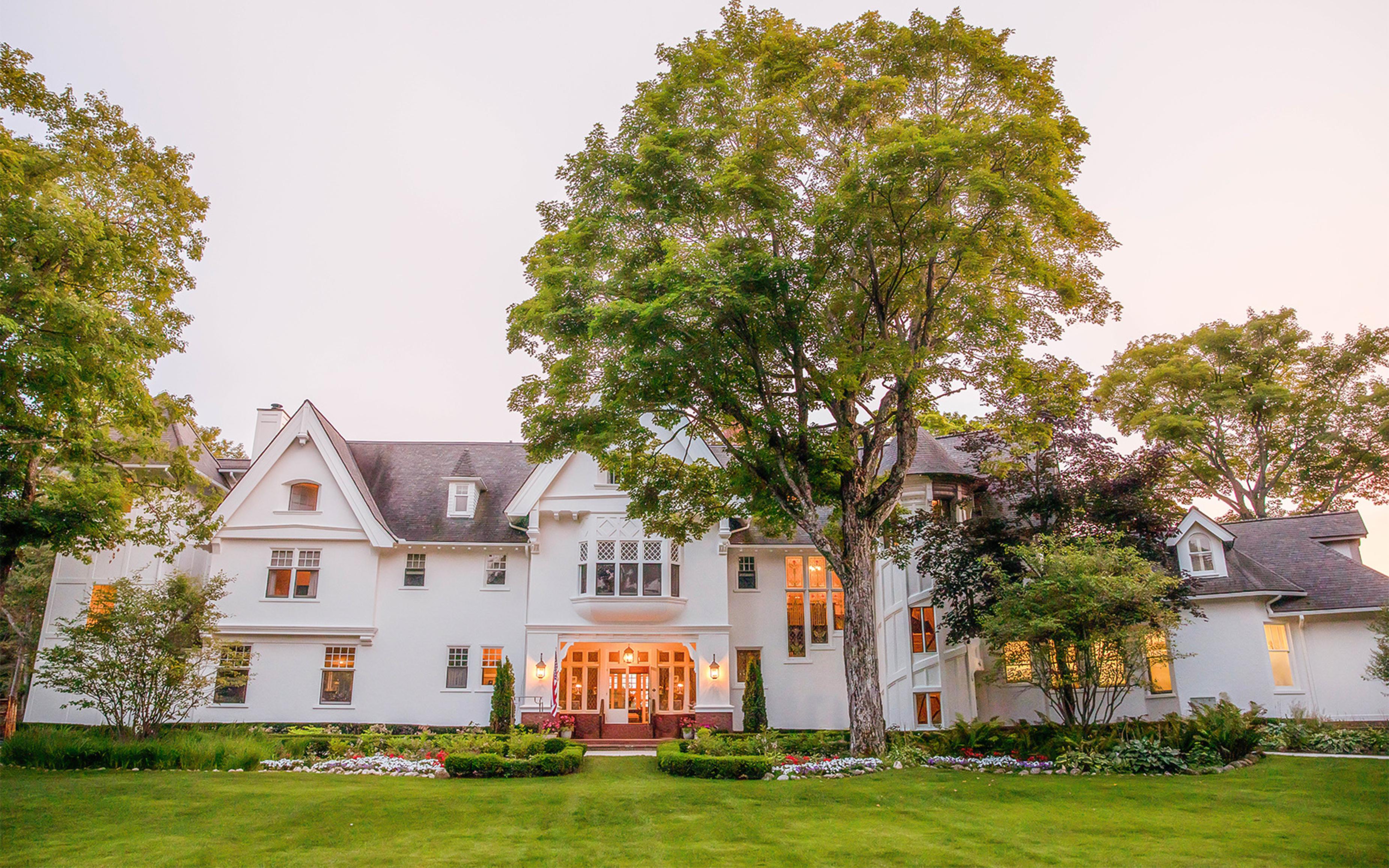 The At Stonecliffe Mackinac Island
